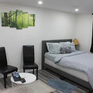 Comfy Basement Near Kw Airport Kitchener